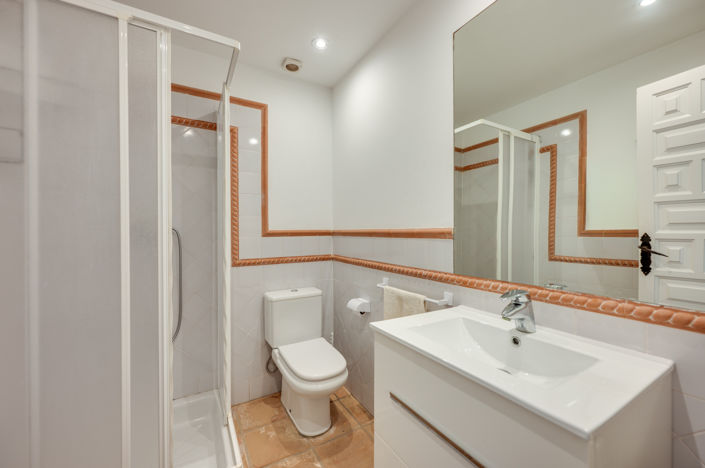 Image No.7-5 Bed Villa for sale
