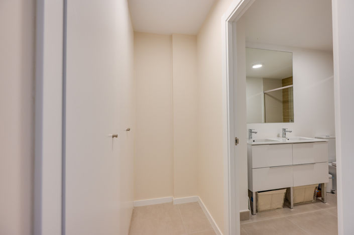 Image No.23-2 Bed Property for sale