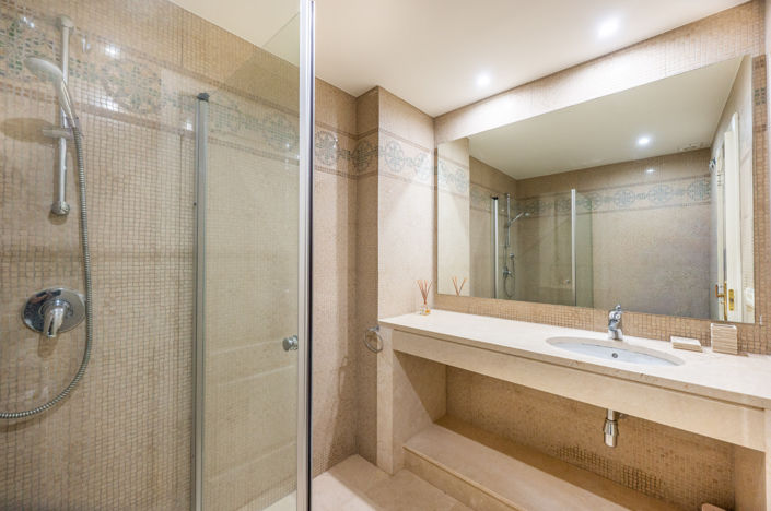 Image No.19-3 Bed Apartment for sale