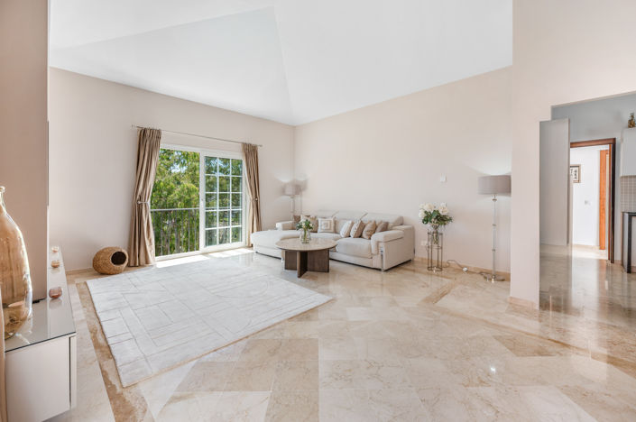 Image No.17-3 Bed Villa for sale