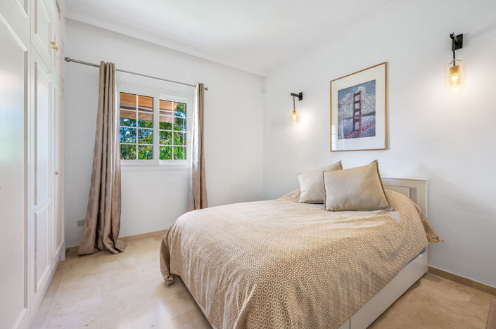 Image No.30-3 Bed Villa for sale