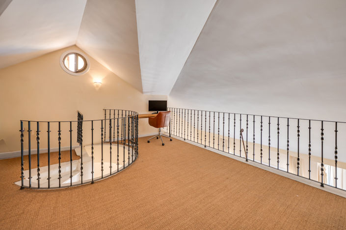 Image No.33-3 Bed Property for sale