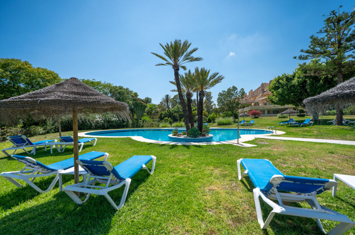 Image No.42-3 Bed Property for sale