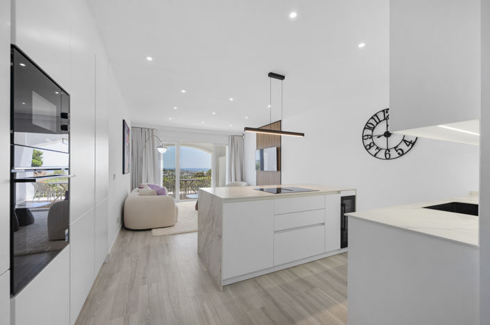 Image No.7-3 Bed Property for sale