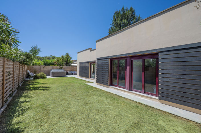 Image No.2-3 Bed House for sale