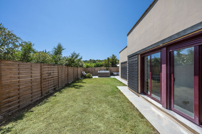 Image No.5-3 Bed House for sale