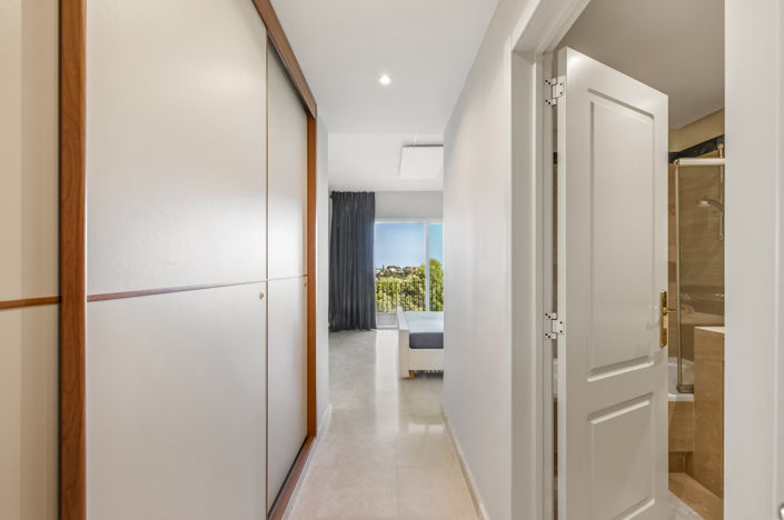 Image No.11-2 Bed Apartment for sale