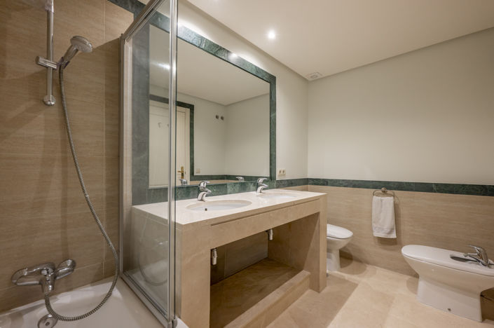 Image No.16-2 Bed Apartment for sale