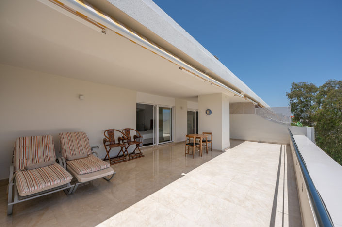 Image No.21-4 Bed Property for sale