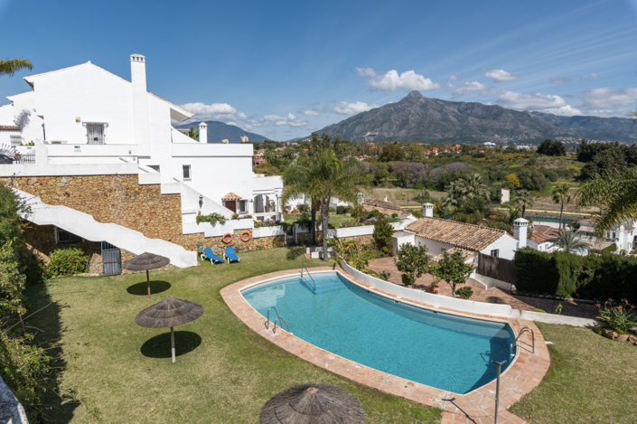 Image No.2-Maison de ville de 3 chambres à vendre à Marbella