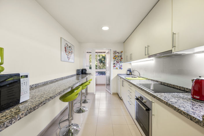 Image No.11-3 Bed Property for sale