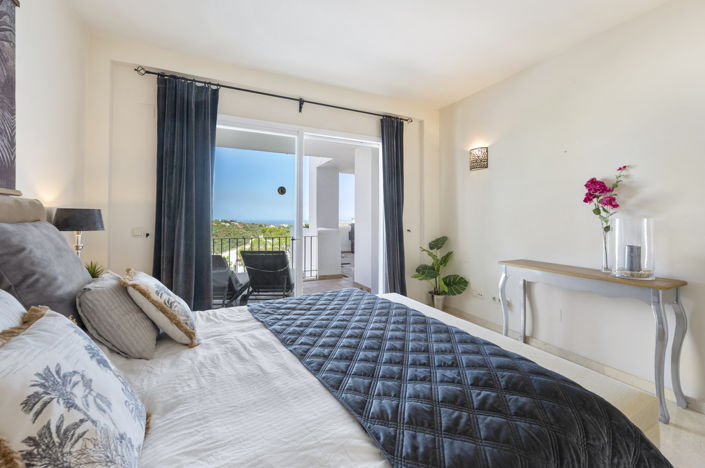 Image No.15-3 Bed Apartment for sale