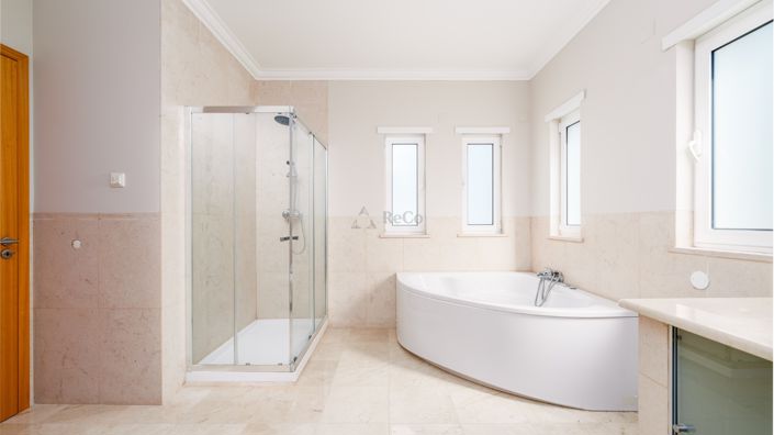 Image No.25-Villa de 7 chambres à vendre à Loule