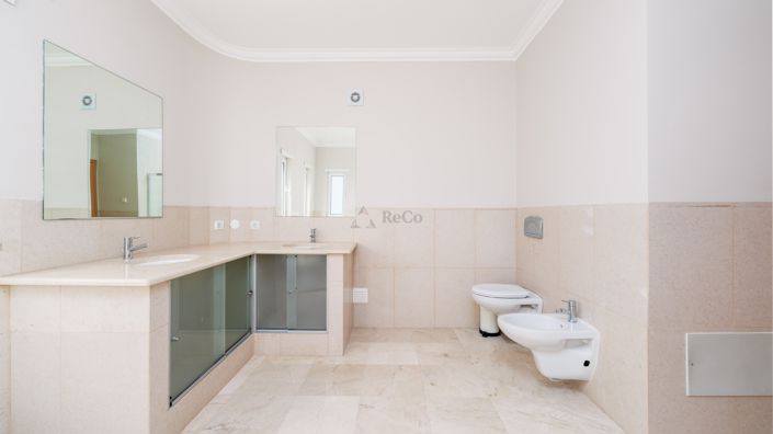 Image No.26-Villa de 7 chambres à vendre à Loule