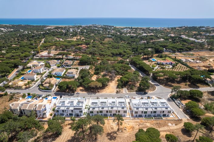 Image No.22-3 Bed Townhouse for sale