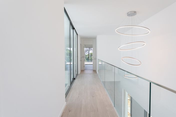 Image No.30-3 Bed Townhouse for sale