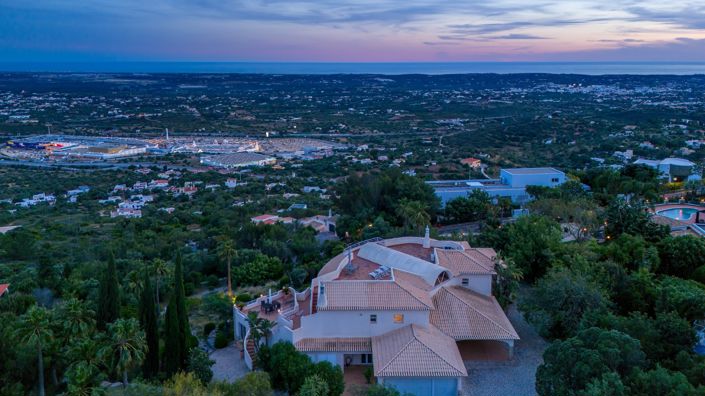 Image No.48-4 Bed Villa for sale