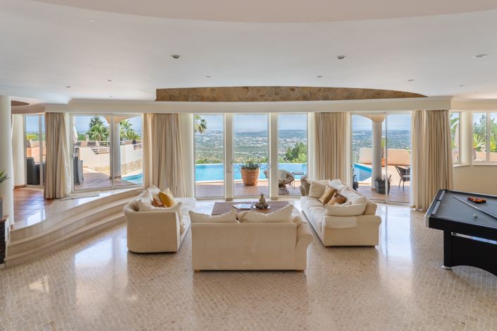 Image No.5-4 Bed Villa for sale