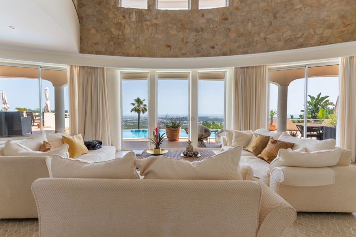 Image No.6-4 Bed Villa for sale