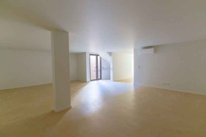 Image No.25-4 Bed Villa for sale