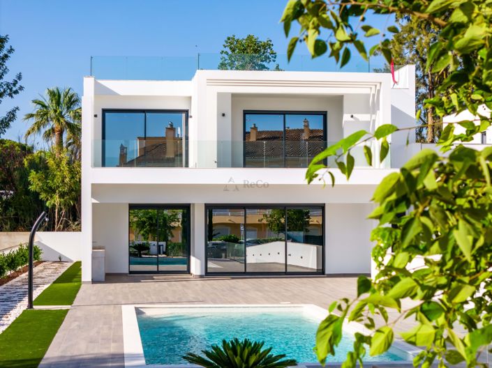 Image No.1-3 Bed Villa for sale