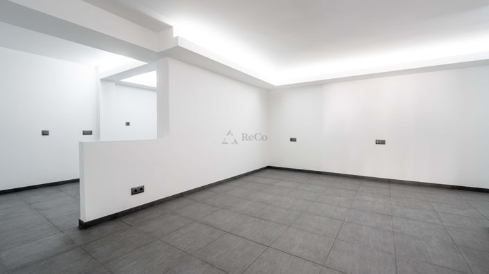 Image No.19-3 Bed Villa for sale