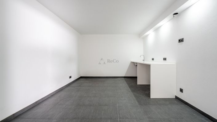 Image No.23-3 Bed Villa for sale