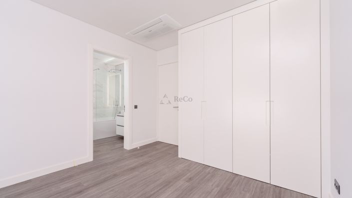 Image No.7-3 Bed Villa for sale