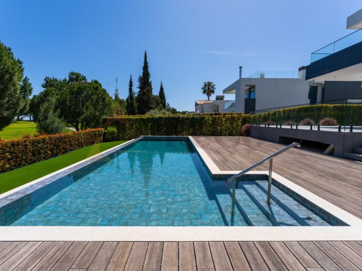 Image No.1-4 Bed Villa for sale