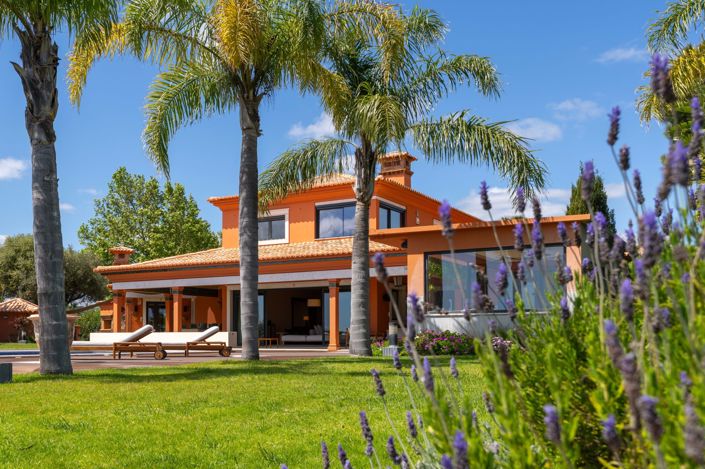 Image No.1-5 Bed Villa for sale