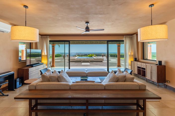 Image No.6-5 Bed Villa for sale