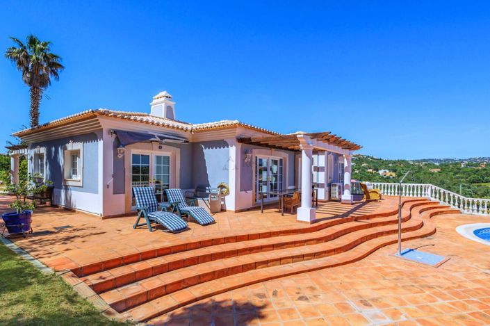 Image No.1-4 Bed Villa for sale