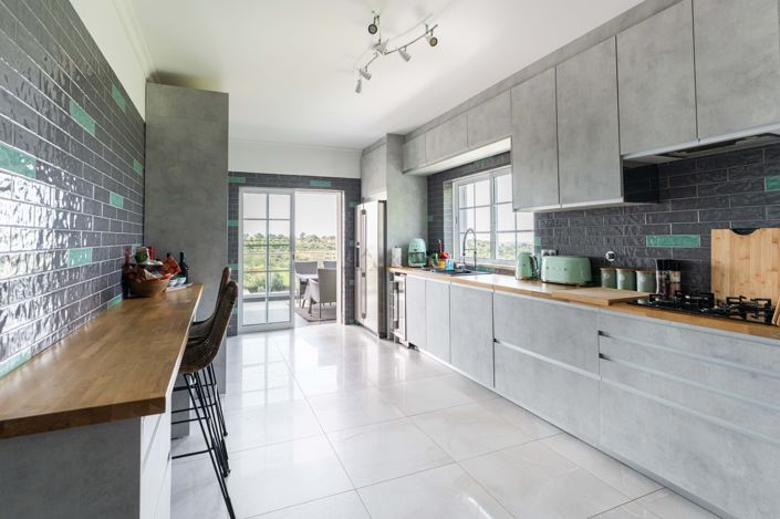 Image No.14-5 Bed Villa for sale