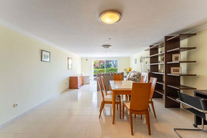 Image No.25-4 Bed Townhouse for sale