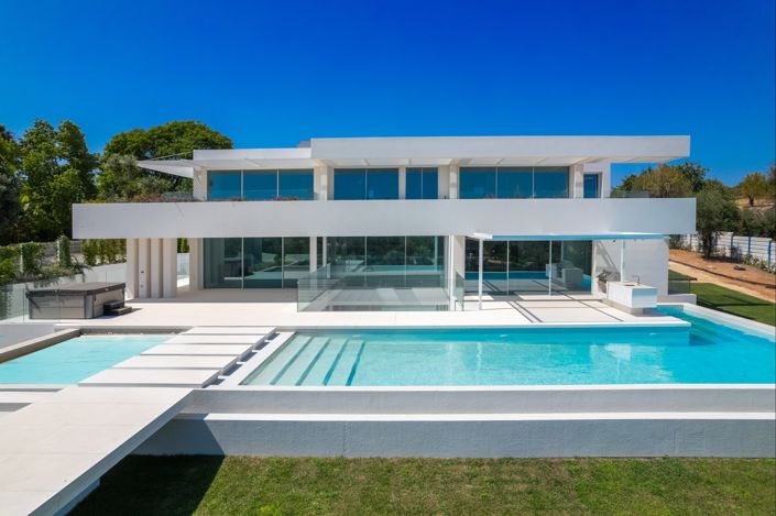 Image No.1-5 Bed Villa for sale