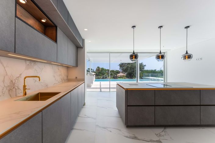 Image No.13-5 Bed Villa for sale