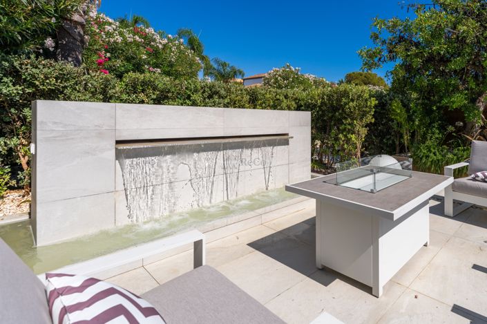 Image No.59-5 Bed Villa for sale