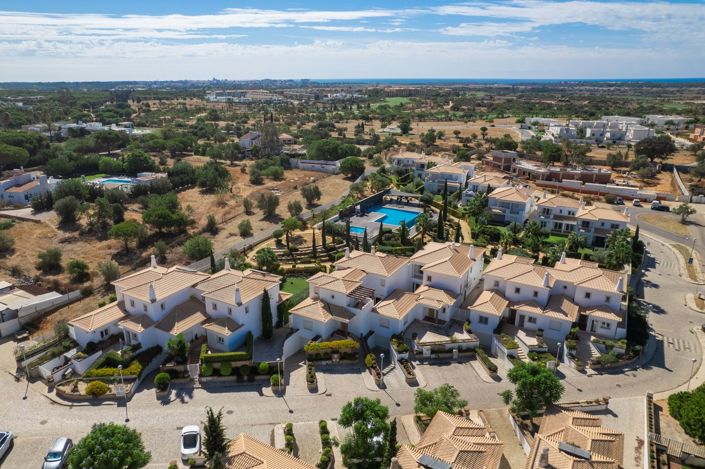 Image No.19-4 Bed Villa for sale