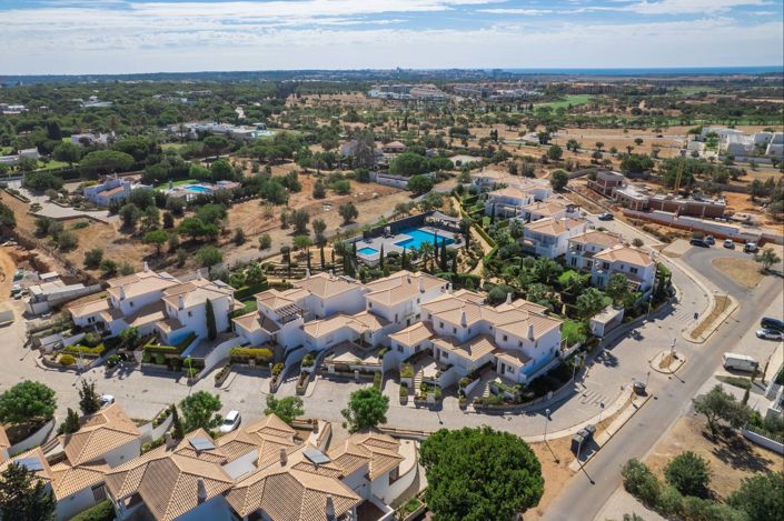 Image No.20-4 Bed Villa for sale