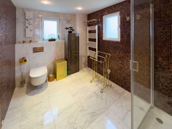 Image No.23-4 Bed Villa for sale