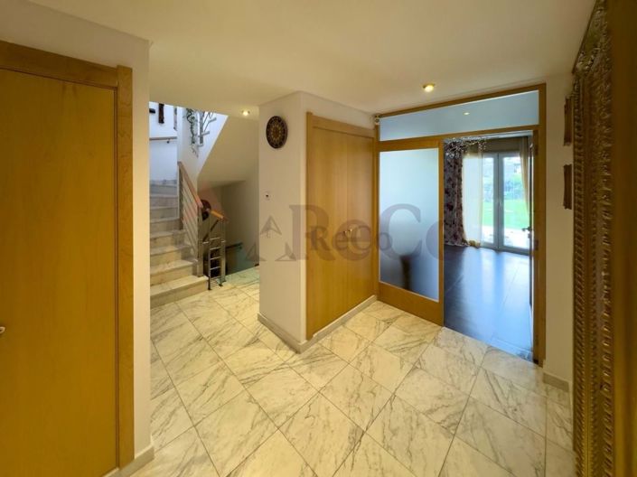 Image No.24-4 Bed Villa for sale