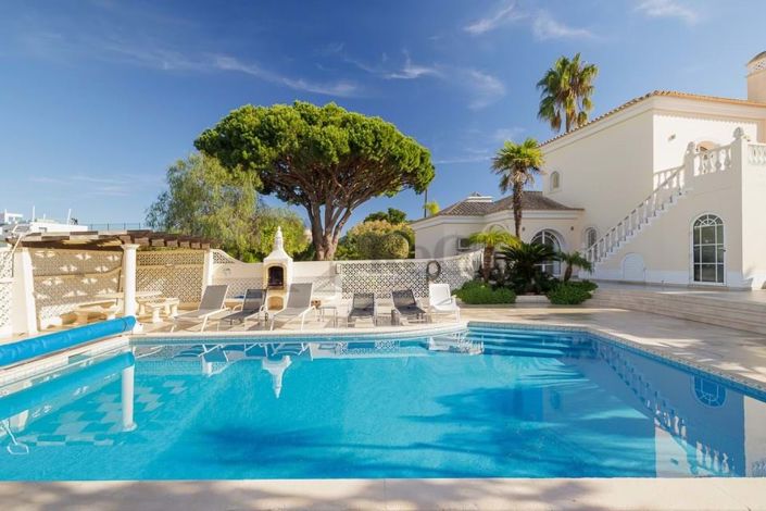 Image No.28-4 Bed Villa for sale