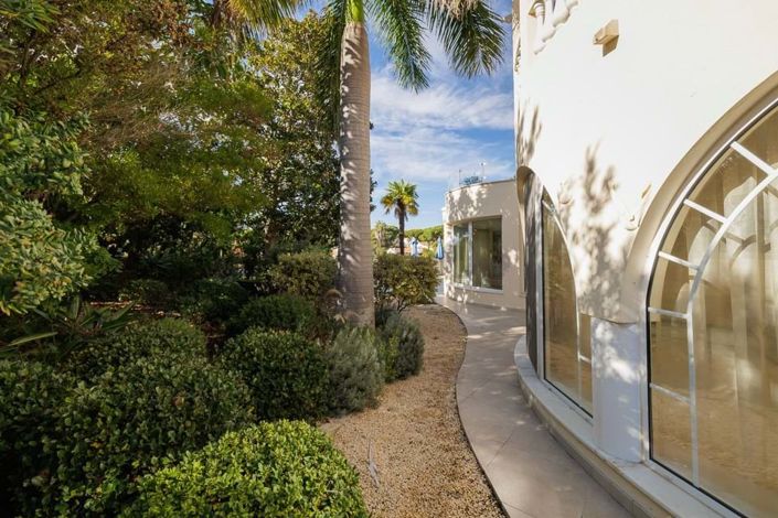 Image No.36-4 Bed Villa for sale