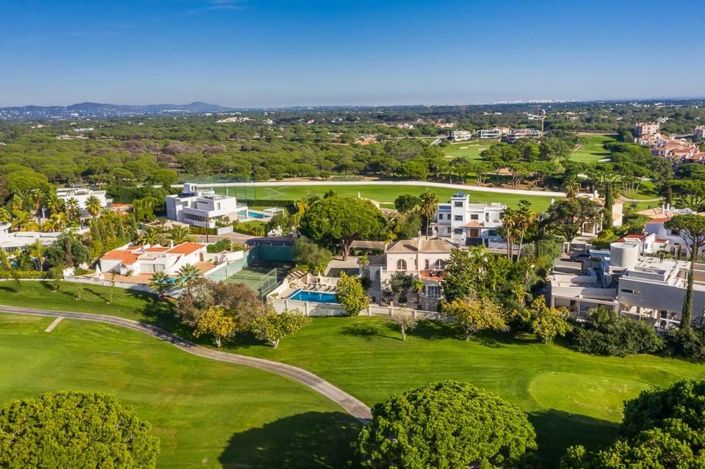 Image No.48-4 Bed Villa for sale