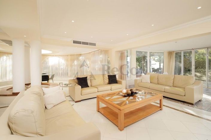 Image No.7-4 Bed Villa for sale