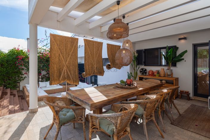 Image No.19-3 Bed Villa for sale