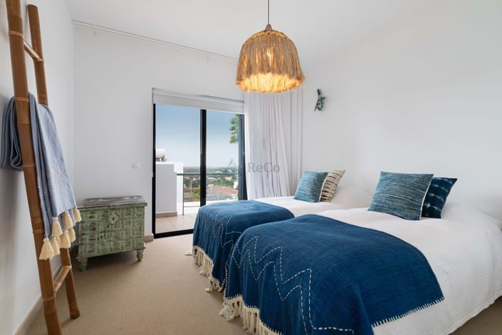 Image No.29-3 Bed Villa for sale