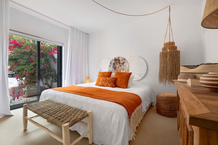 Image No.3-3 Bed Villa for sale