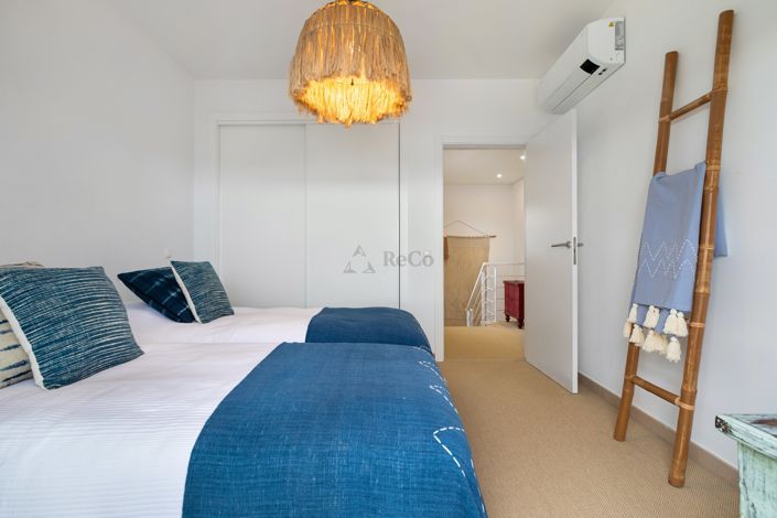 Image No.30-3 Bed Villa for sale