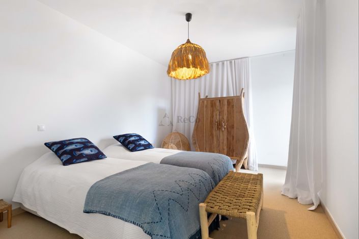 Image No.31-3 Bed Villa for sale